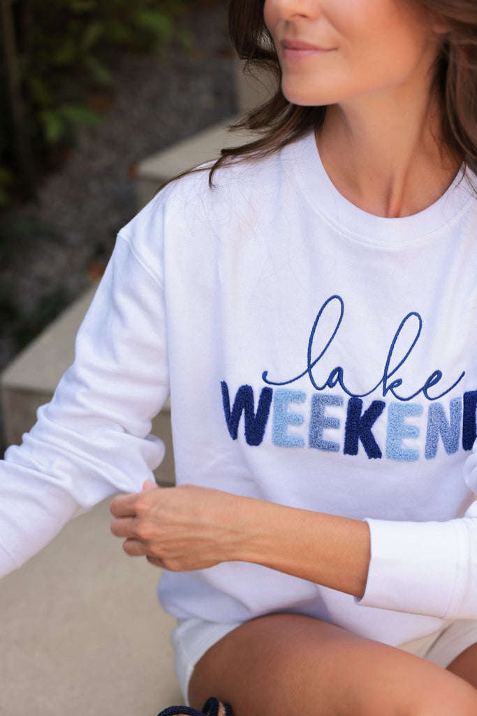 Shiraleah "Lake Weekend" Sweatshirt -White