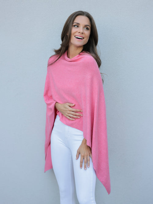 Shiraleah “Francoise” Travel Poncho -Pink