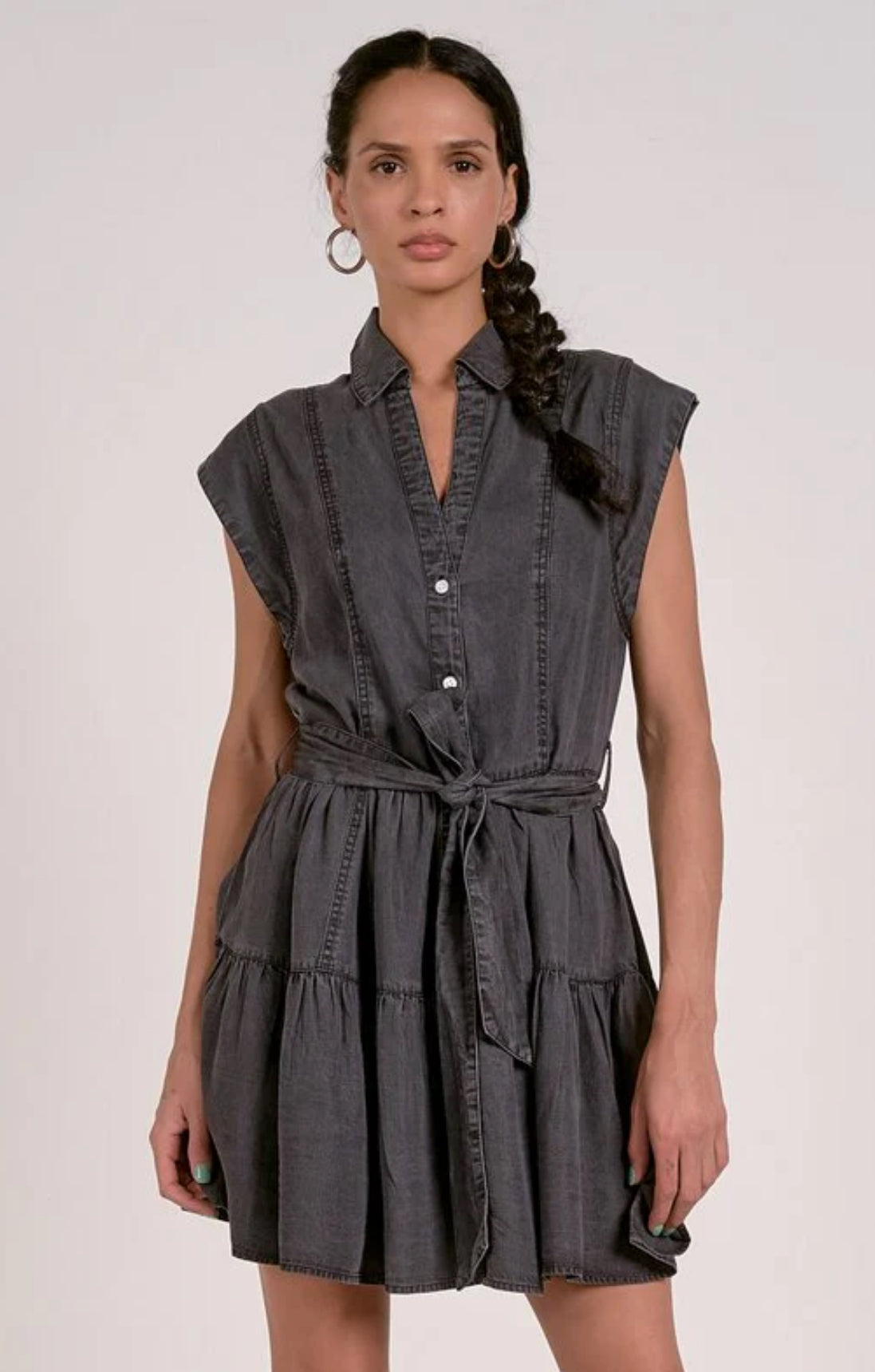 Elan Sleeveless Collared Dress-Grey