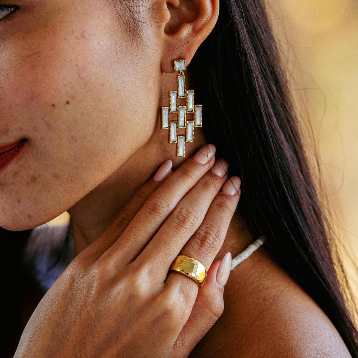 Capucine de Wulf Cleopatra Ring Band-Hammered Gold