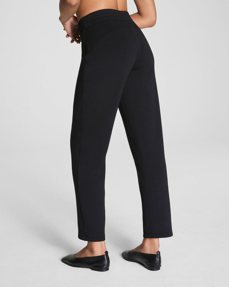 Spanx AirEssentials® Slim Straight Pant-Very Black