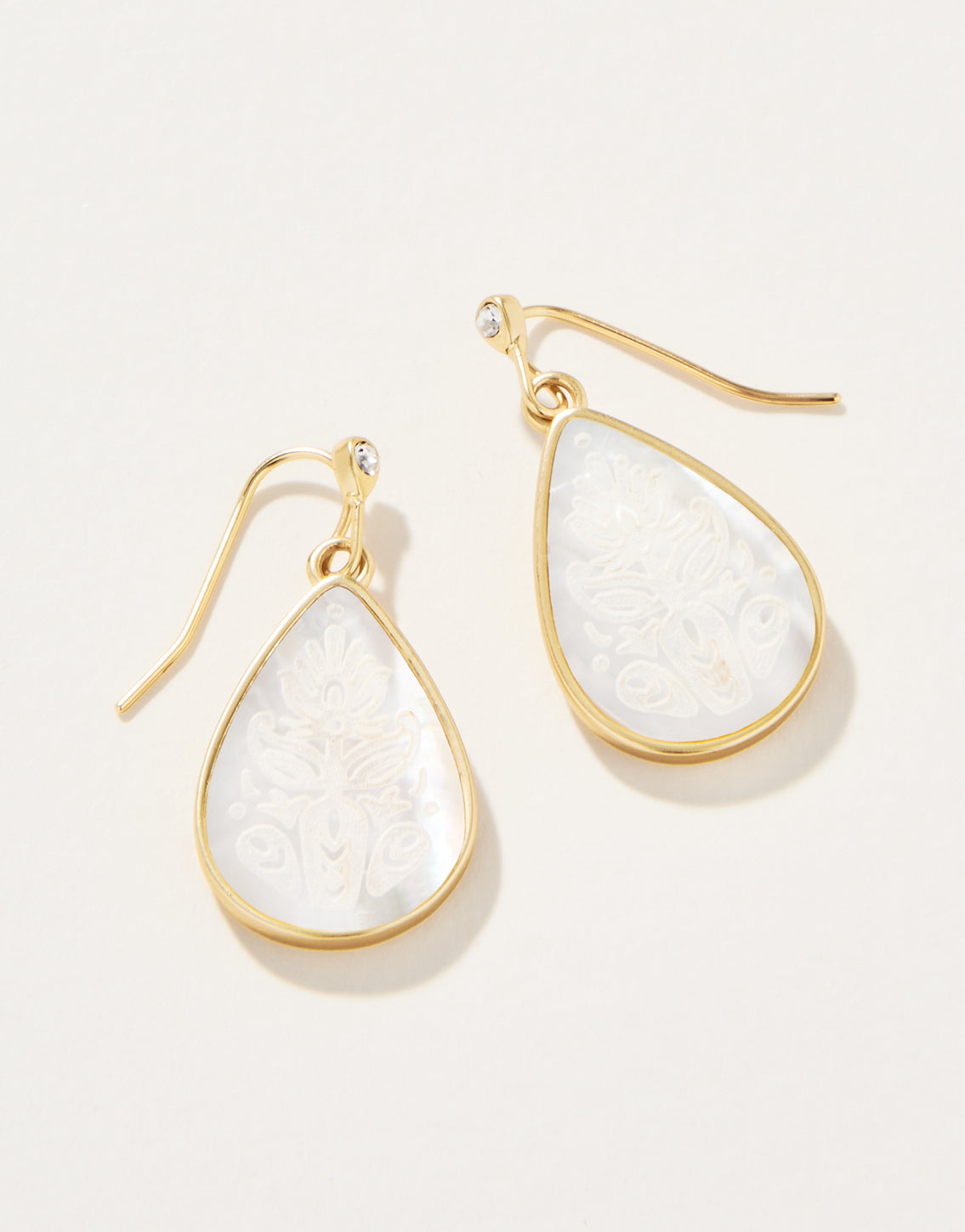 Spartina 449 Willa Carved Earrings-MOP