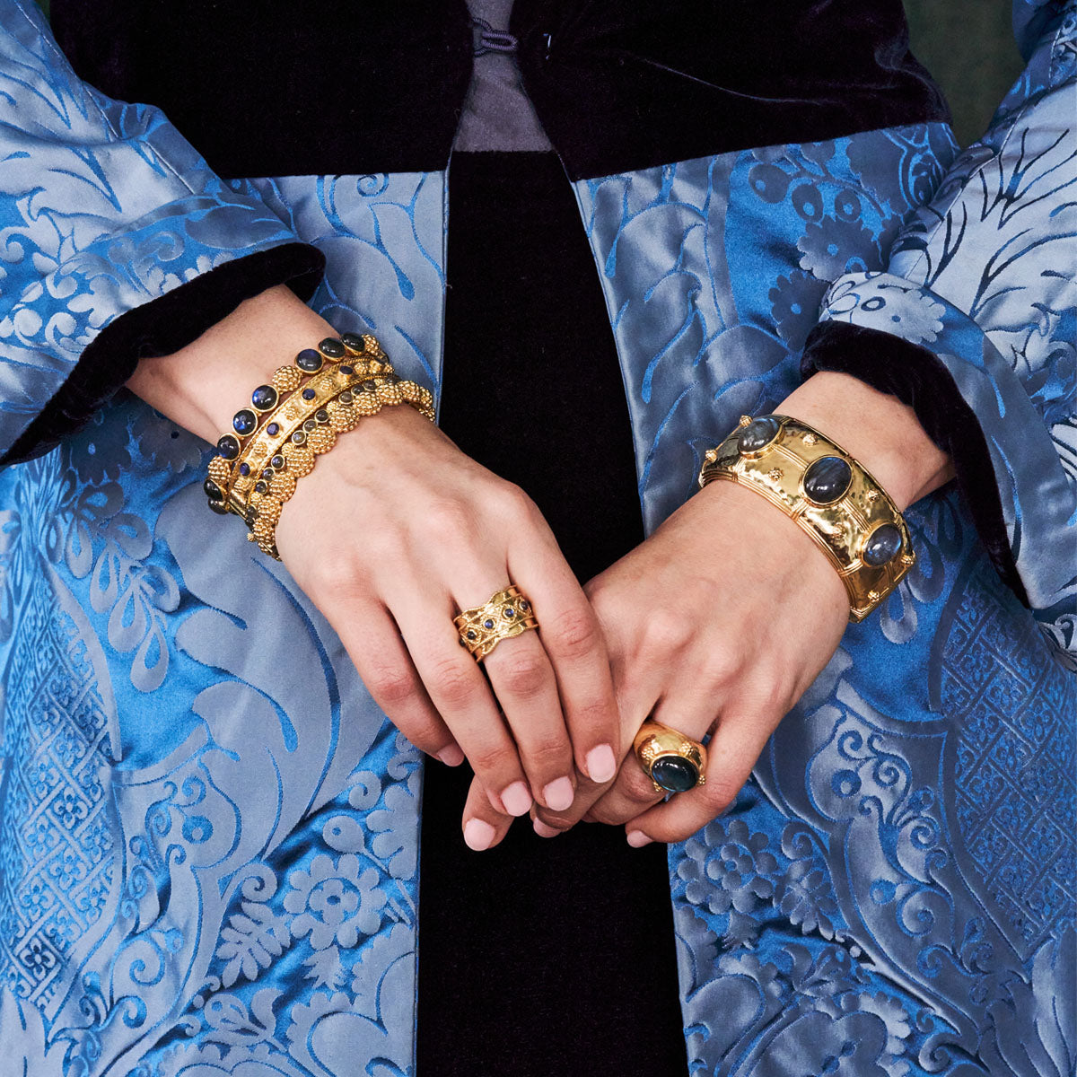 Capucine de Wulf Berry Gem Hinged Bangle-Blue Labradorite
