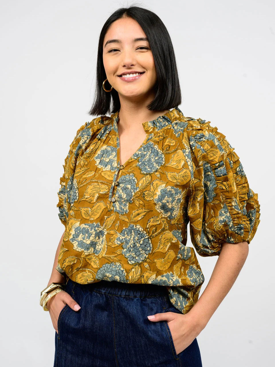 Ivy Jane Hydrangea Ruffle Sleeve