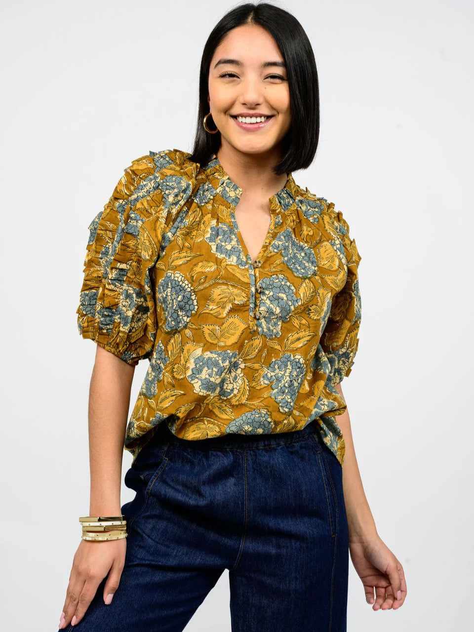 Ivy Jane Hydrangea Ruffle Sleeve