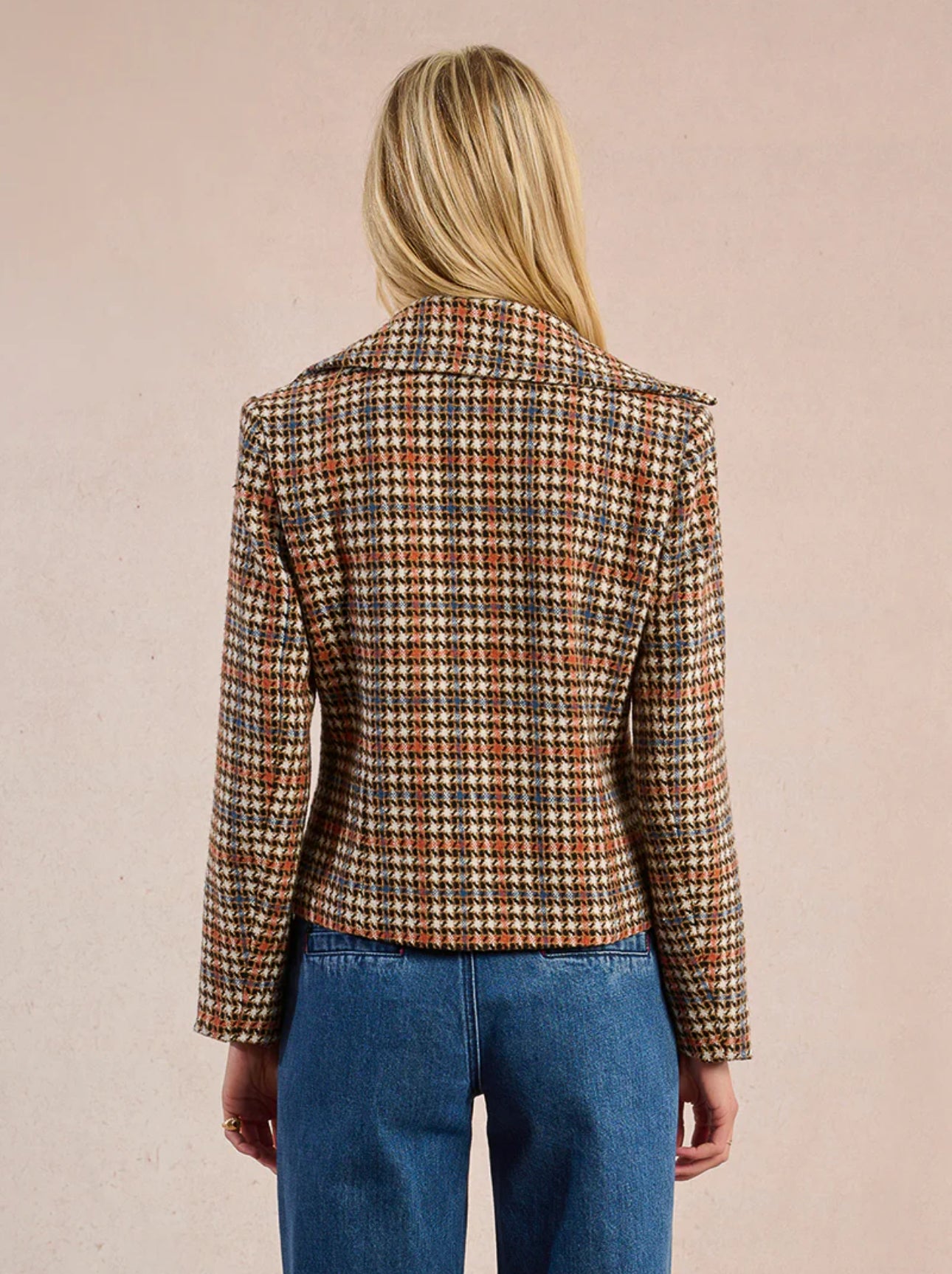 Molly Bracken Houndstooth Pattern Short Jacket-Brown