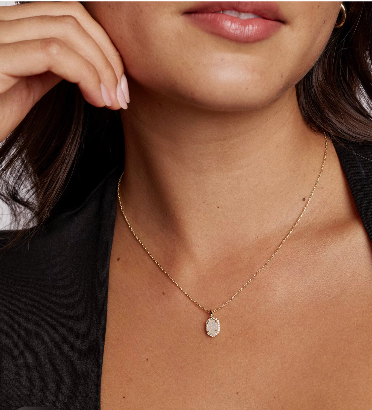 Kendra Scott Daphne Crystal Frame Pendant Necklace-Gold Iridescent Drusy