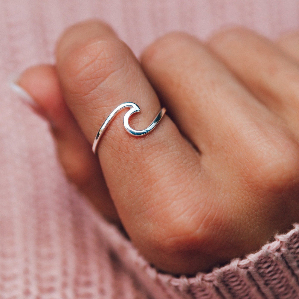 Puravida "Wave" Ring- Silver