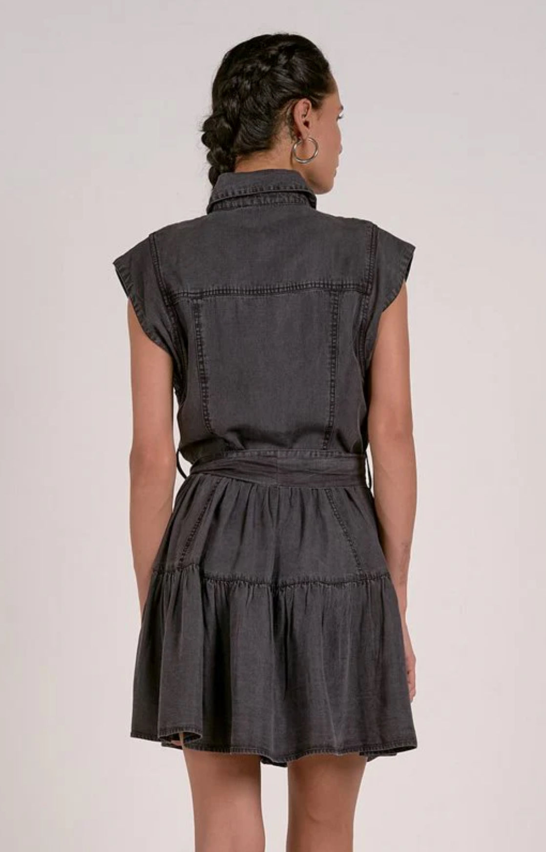 Elan Sleeveless Collared Dress-Grey