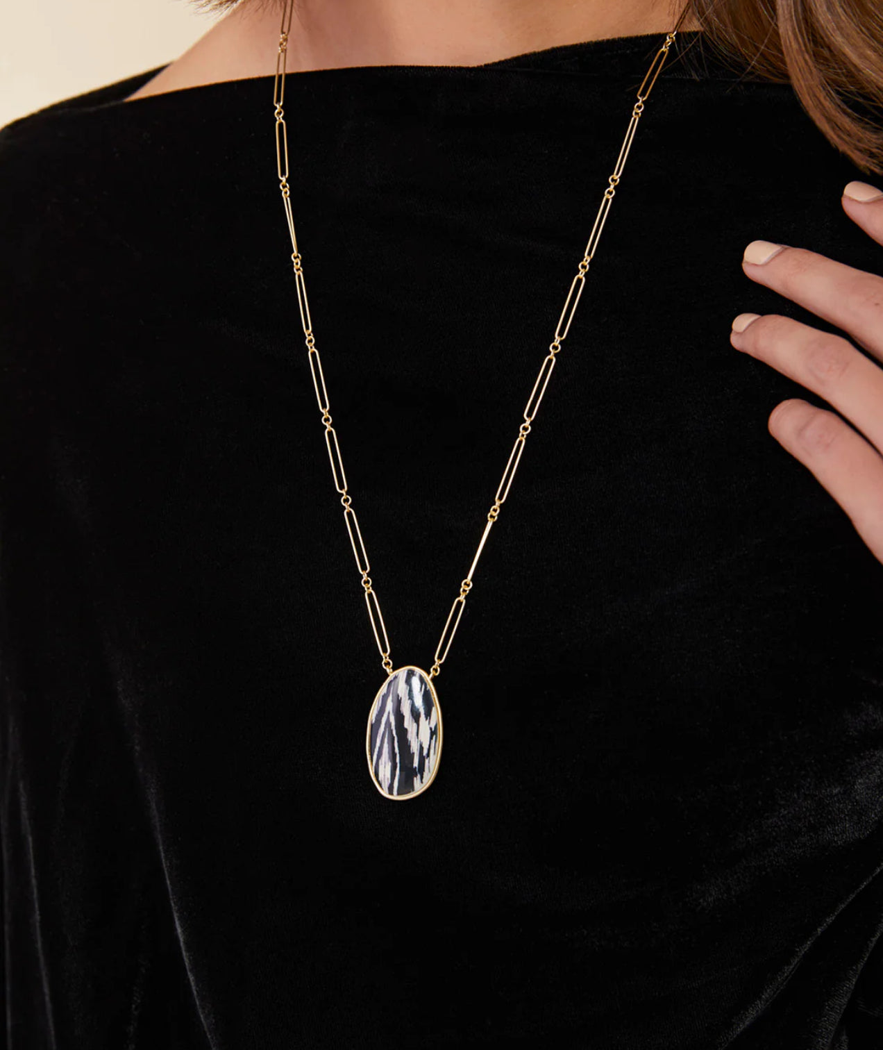 Spartina 449 Satulah Necklace 28"-Black