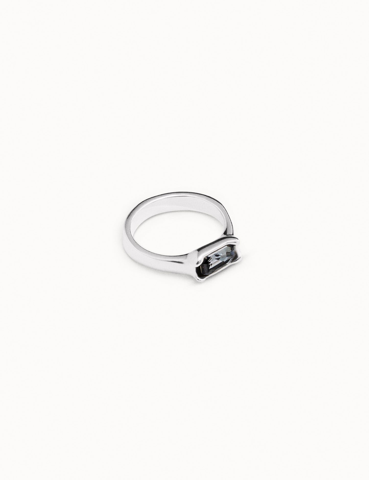 Uno de 50 "Cobra" Ring-Silver (Grey Stone)