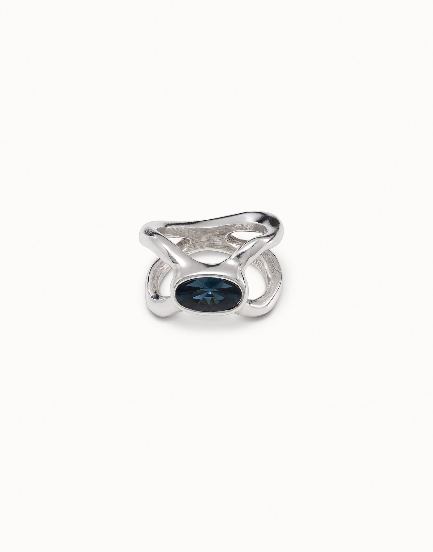 Uno de 50 "Guardian" Ring-Silver