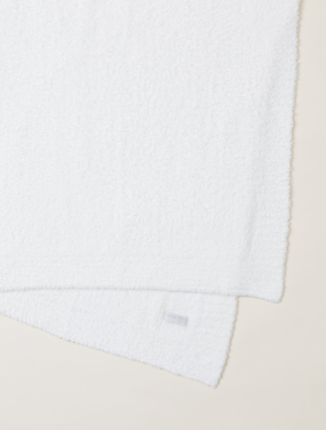 Barefoot Dreams CozyChic® Throw-Pearl