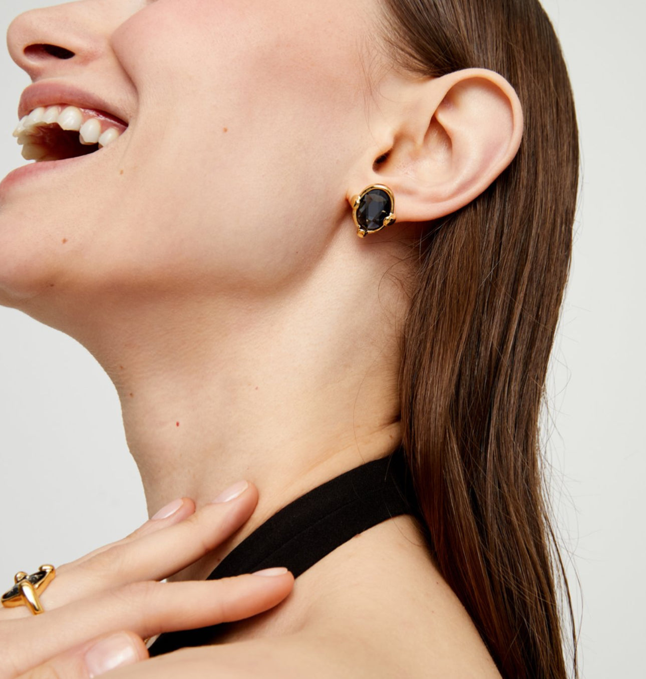 Uno de 50 “Ser Deslumbrante” (be stunning) Stud Earrings-Gold/Black