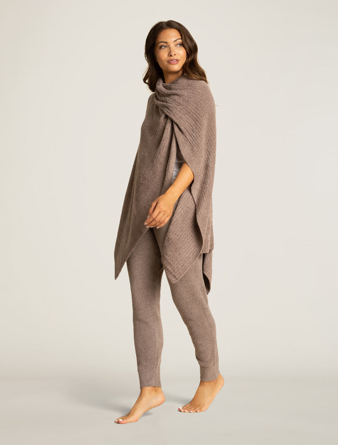 Barefoot Dreams CozyChic Lite® Wide Rib Travel Wrap-Driftwood
