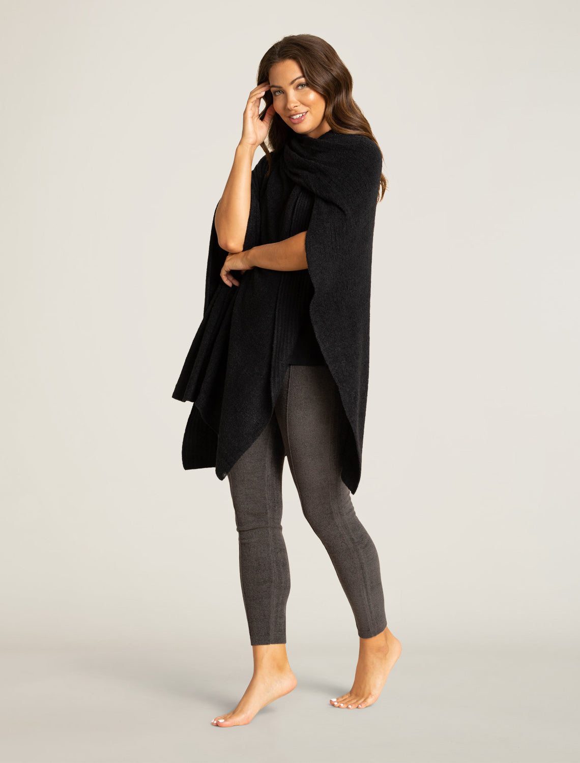 Barefoot Dreams CozyChic Lite® Wide Rib Travel Wrap-Black