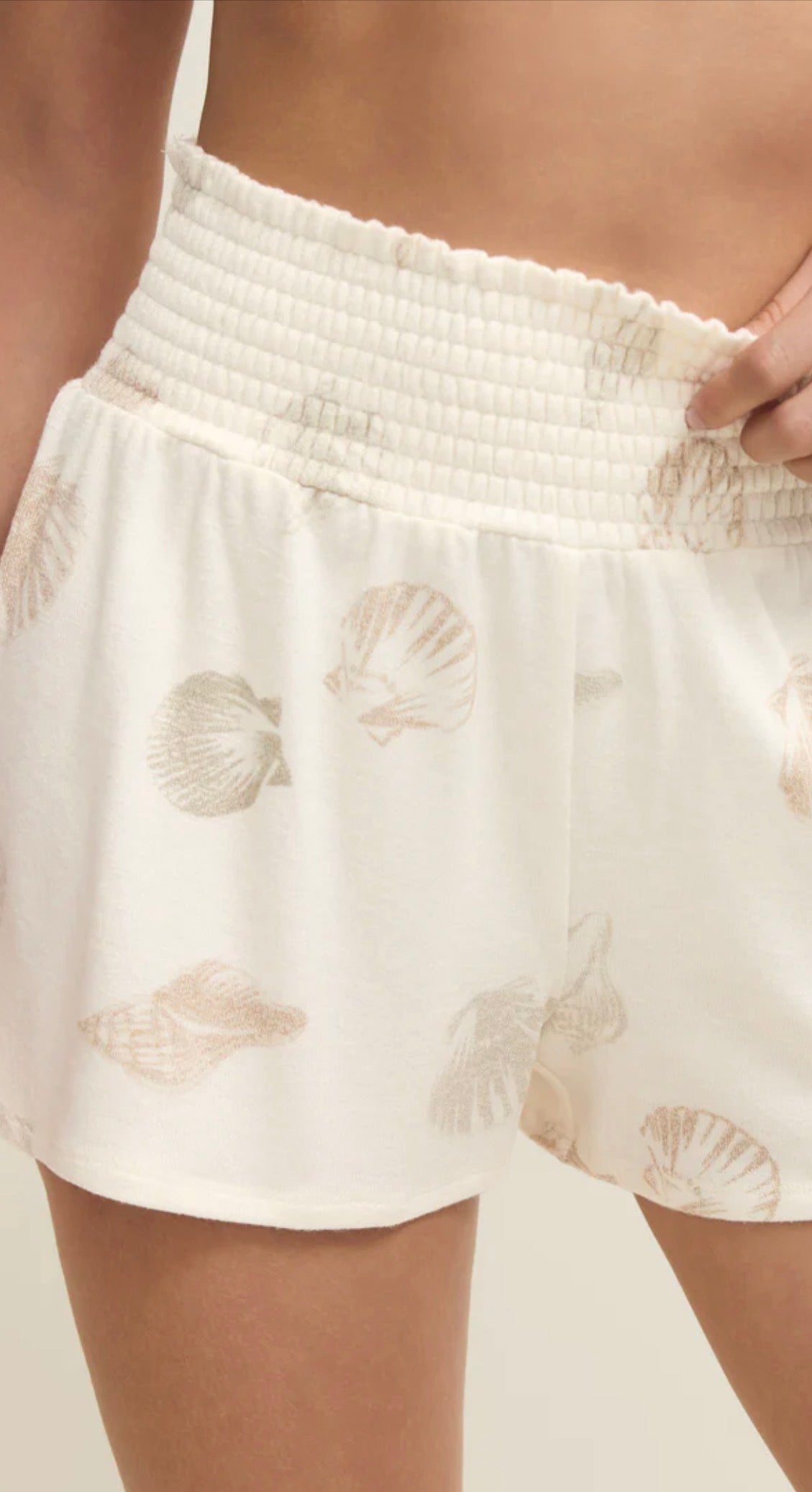 Z Supply Dawn Shell Short- Vanilla Ice