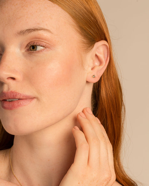 Bryan Anthonys "Mom" Baguette Studs-Gold