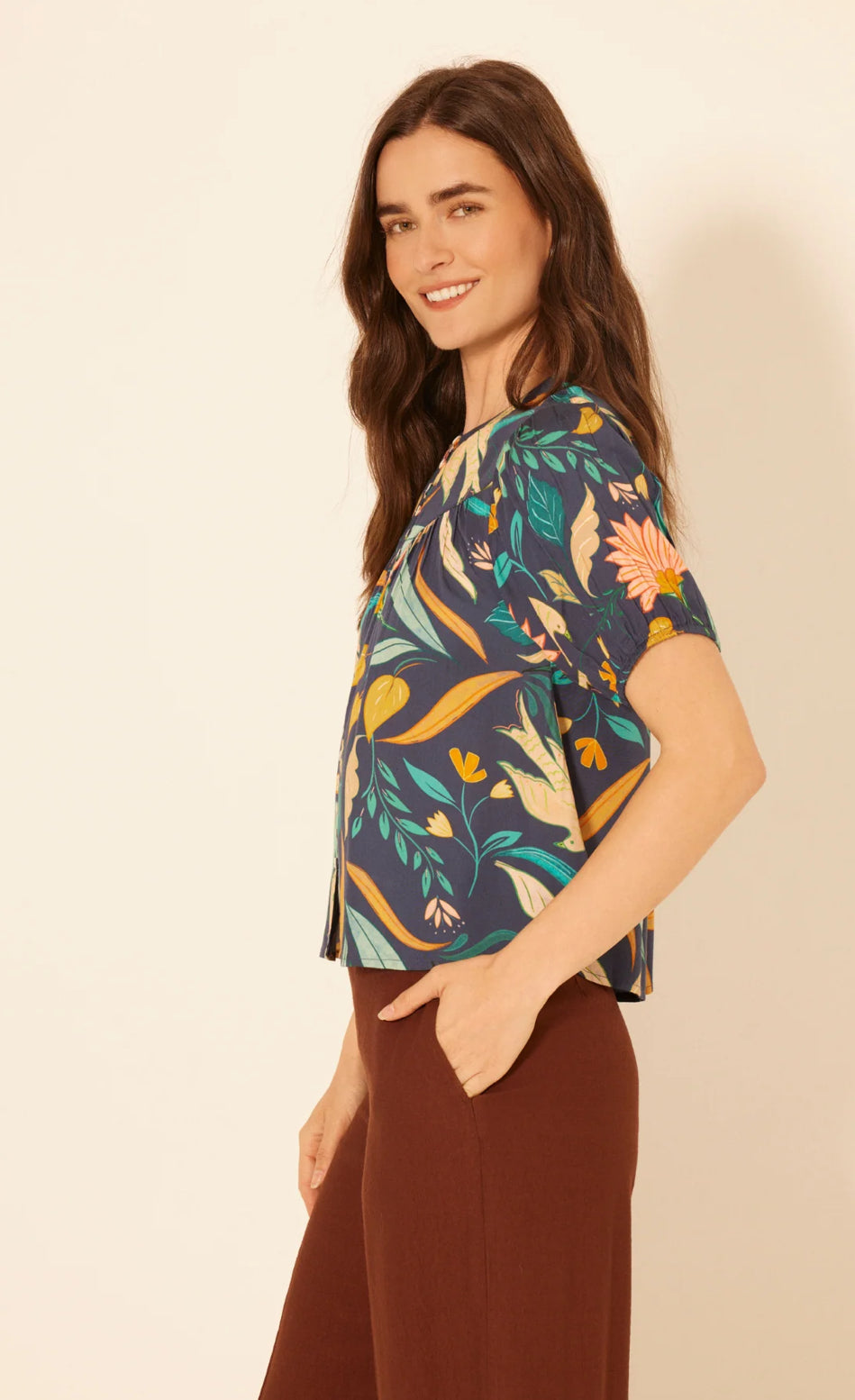 Bila 77 "Claire" Top-Navy Meadowbrook