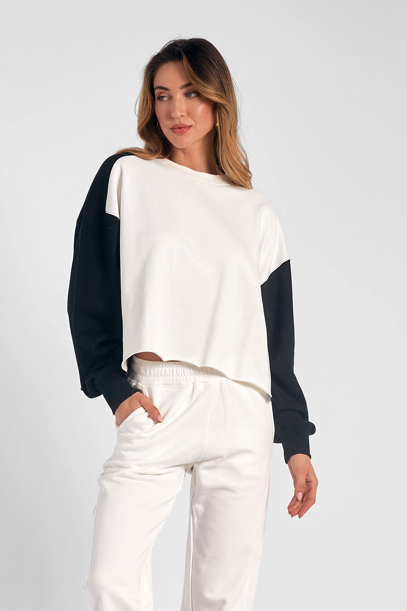 Elan Colorblock Sweatshirt-White/Black