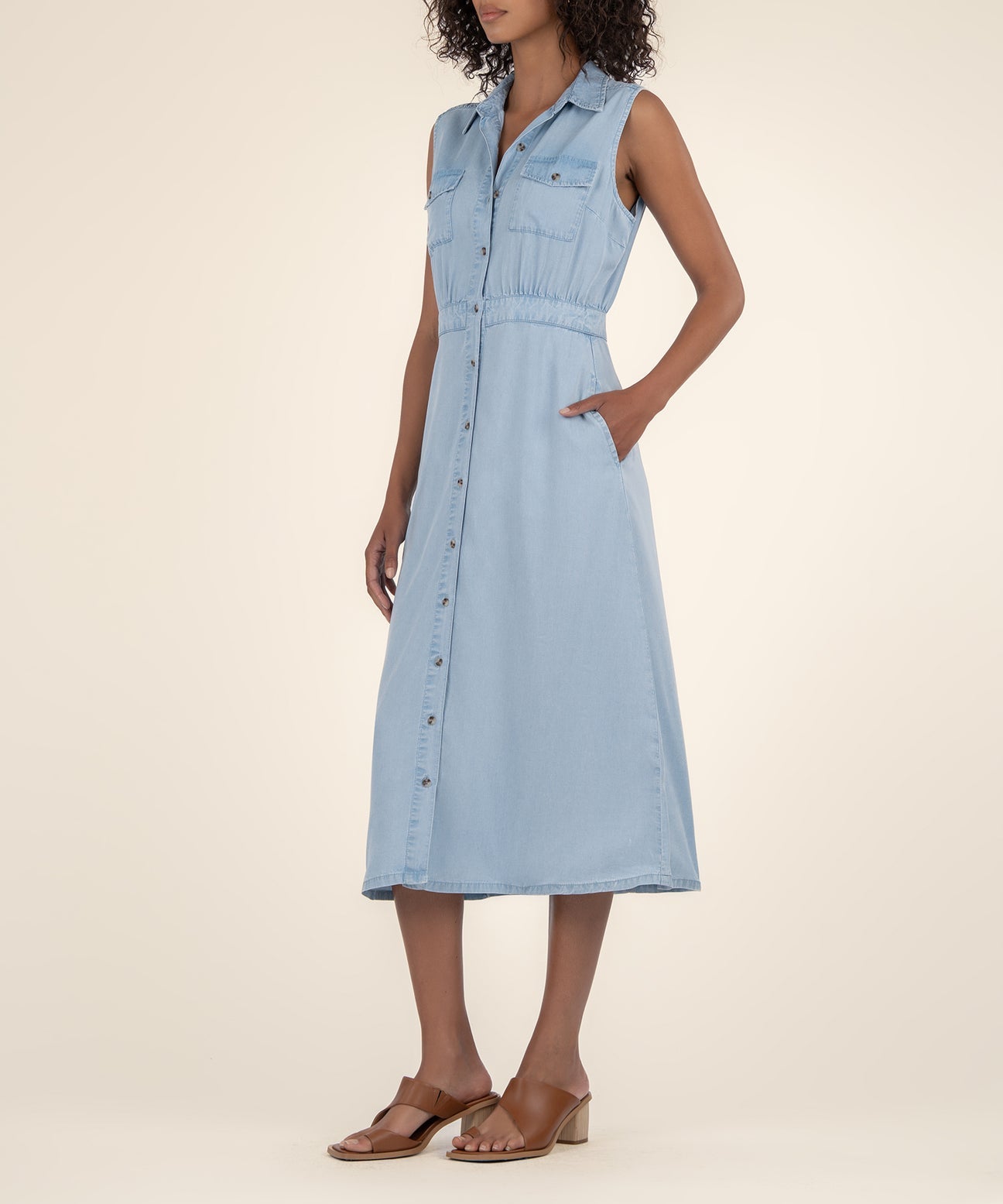 Kut from the Kloth "Dorothy" Sleeveless Dress-Light Wash