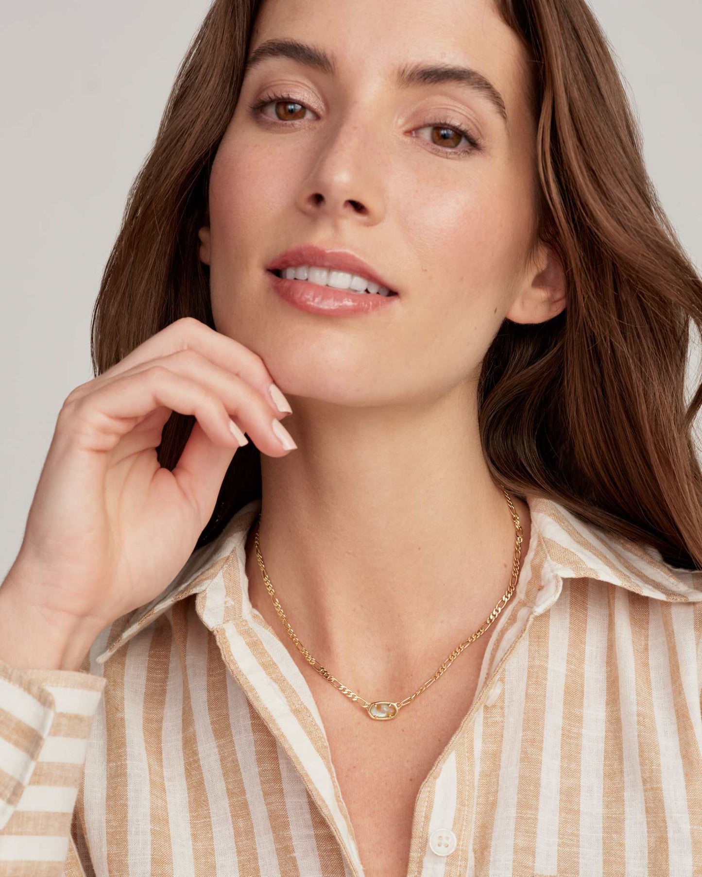 Kendra Scott Elisa Figaro Pendant Necklace-Gold Iridescent Abalone