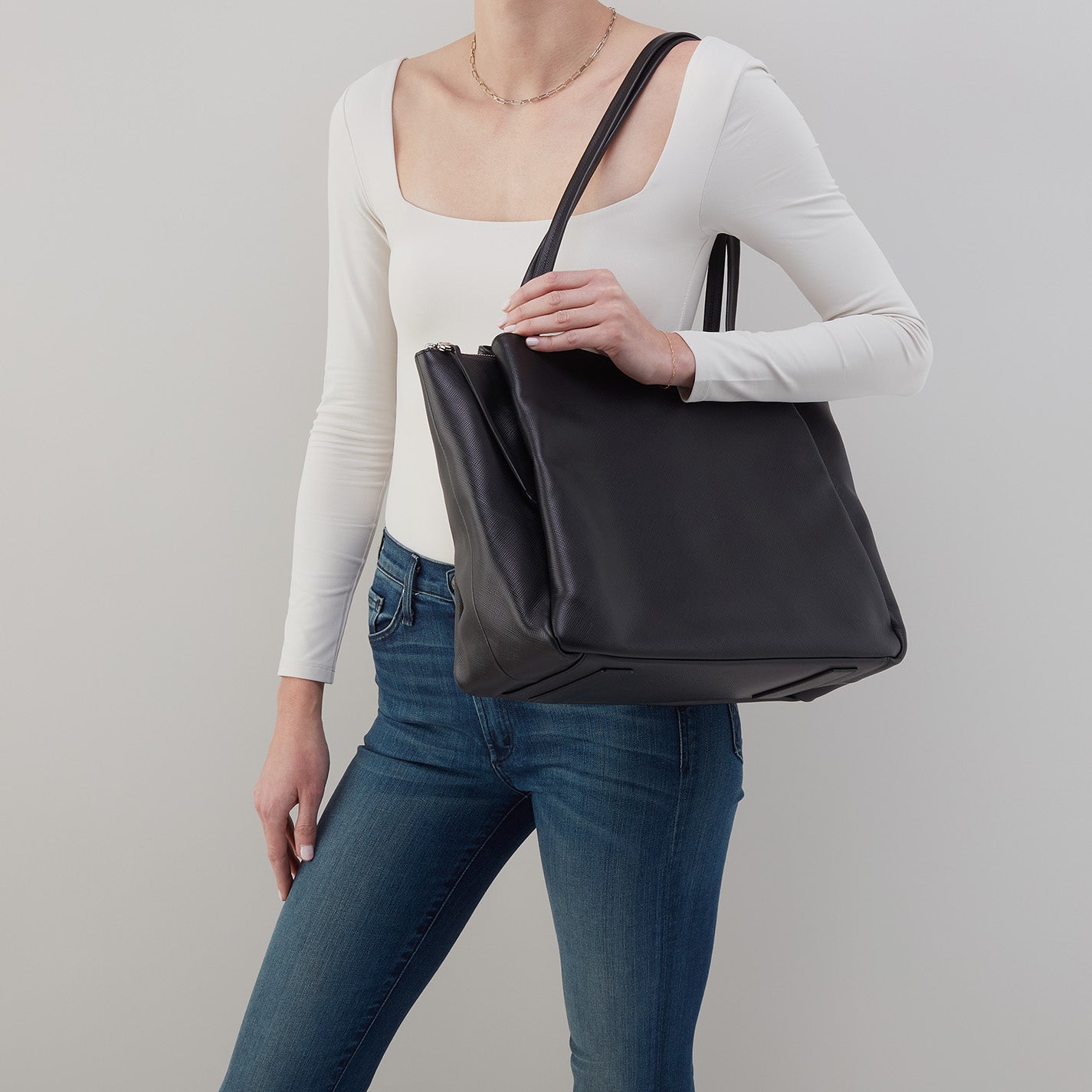 Hobo Bags "Essential" Medium Tote- Black