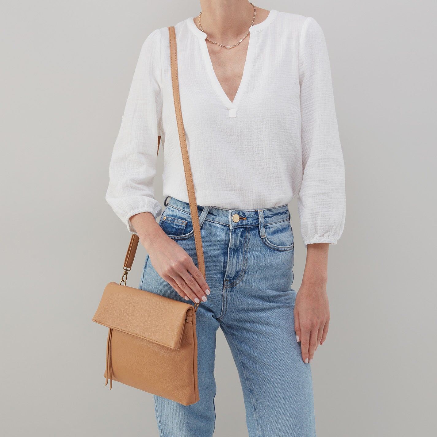 Hobo Bags “Draft” Crossbody-Sandstorm