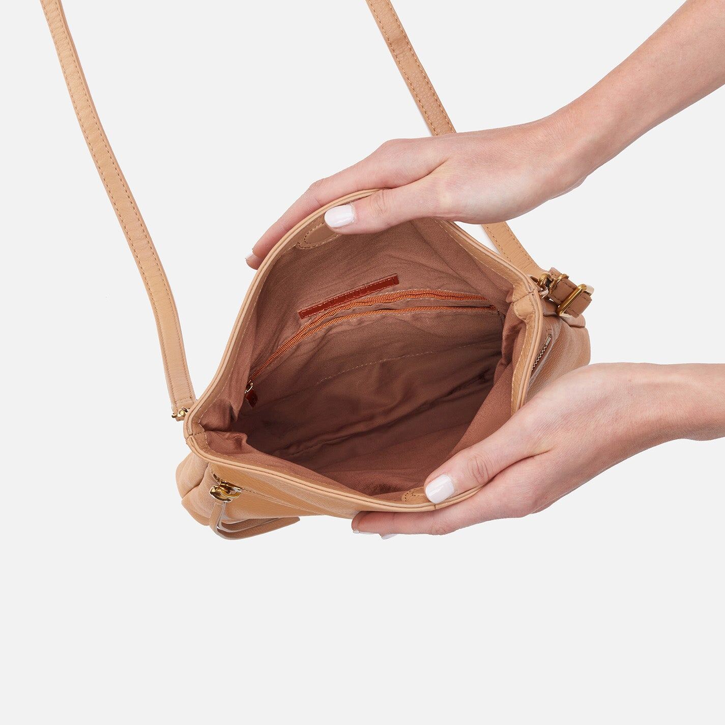 Hobo Bags “Draft” Crossbody-Sandstorm