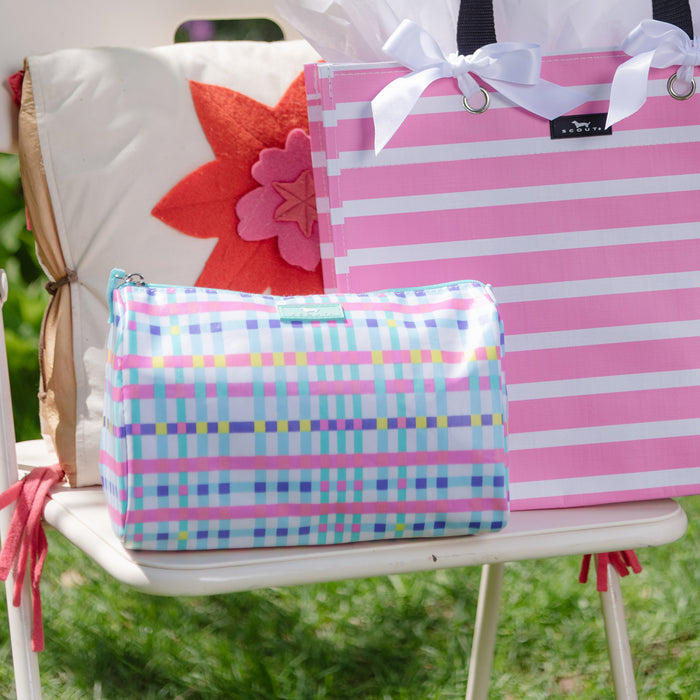 Scout Bags “Pretty in Picnic” Packin' Heat Makeup Bag
