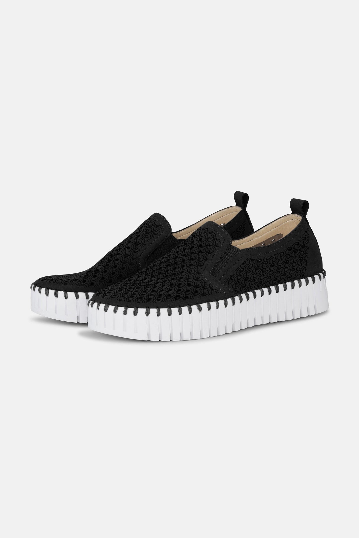 Ilse Jacobsen Tulip 141-Black Platform