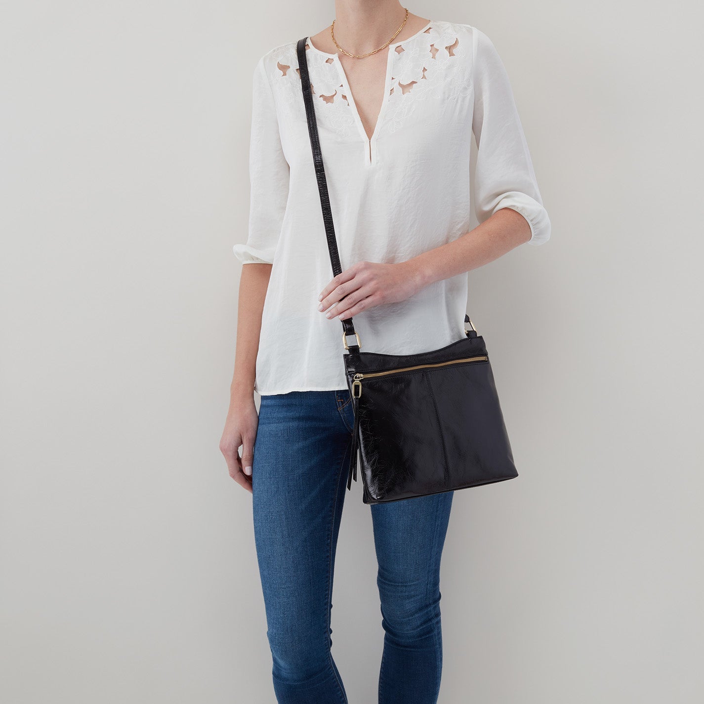 Hobo Bags "Cambel" Crossbody-Black