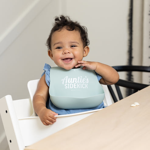 Bella Tunno "Auntie's Sidekick" Wonder Bib
