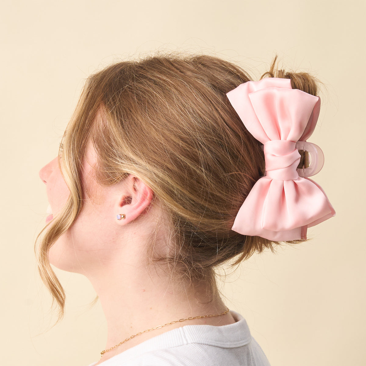 The Darling Effect Satin Bow Claw Clip-Blush