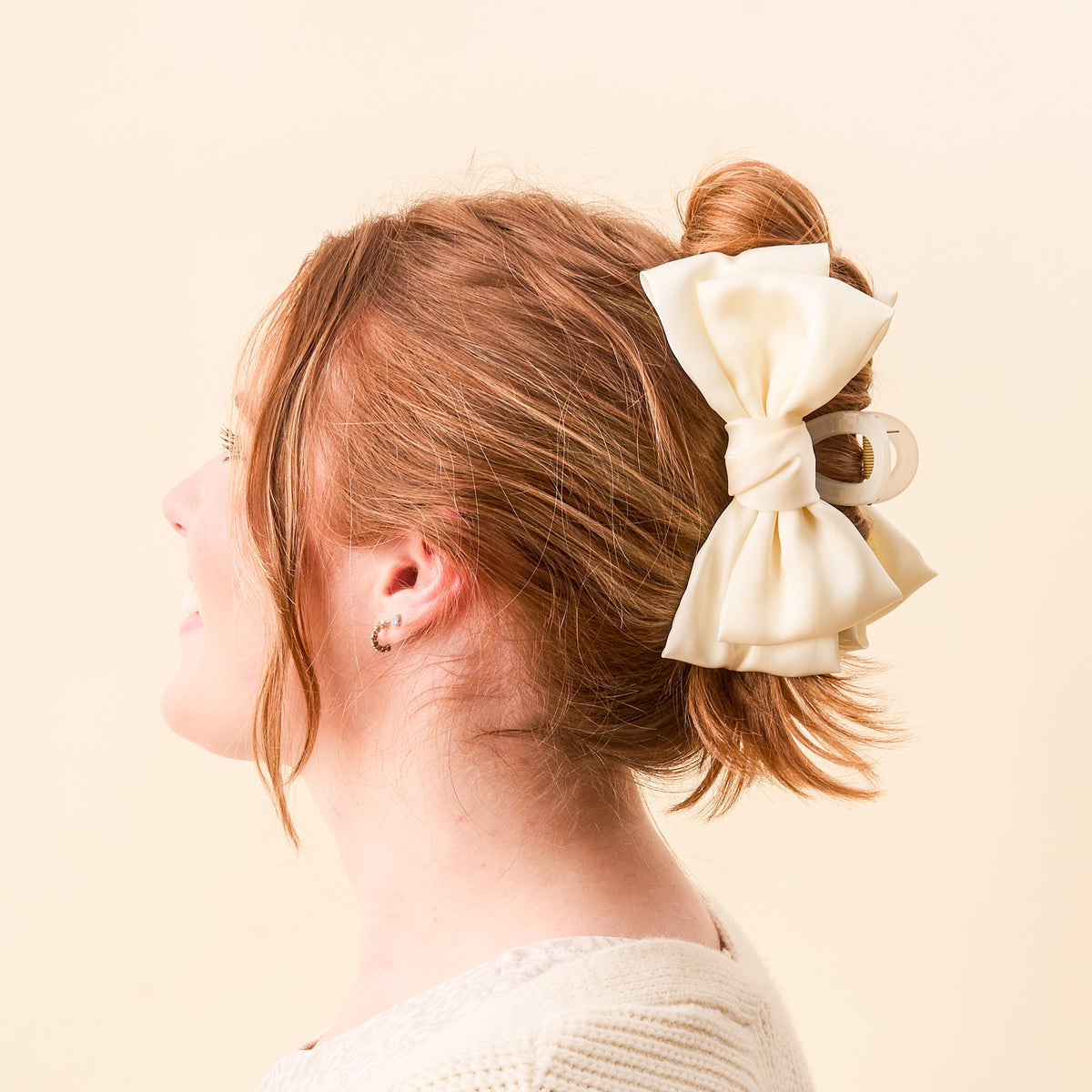 The Darling Effect Satin Bow Claw Clip-Cream