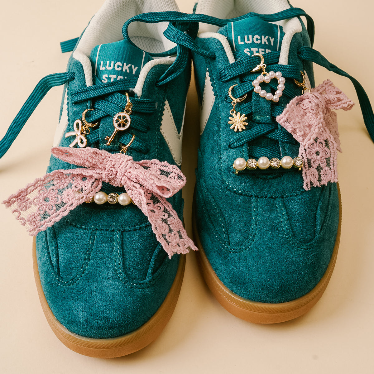 The Darling Effect Dazzle Shoe Charm Pack-Key to my Heart