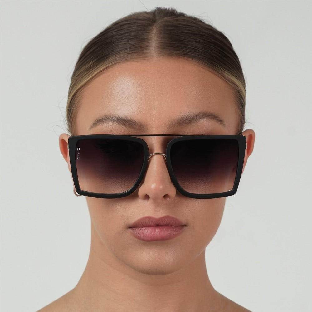 Otra Eyewear "Velda"-Black/Smoke Fade