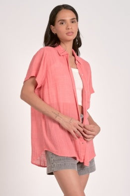 Elan "Cherisse" Short Sleeve Button Down Top - Coral
