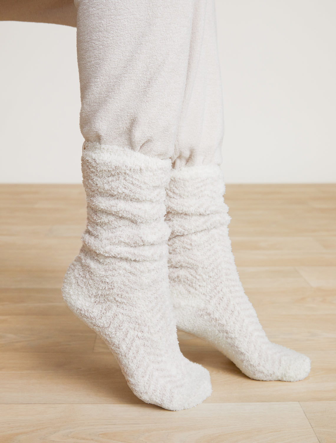 Barefoot Dreams CozyChic® Women's Herringbone Socks-Cream/Stone