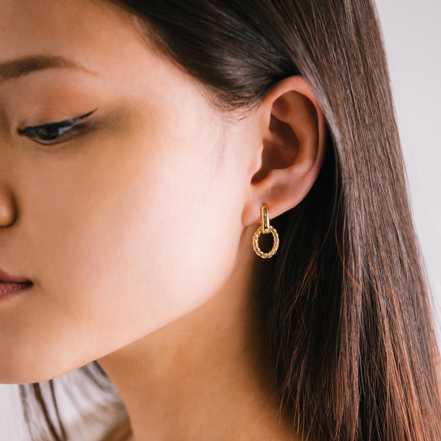 Lovers Tempo “Blanche” Click Hoop Earrings-Gold