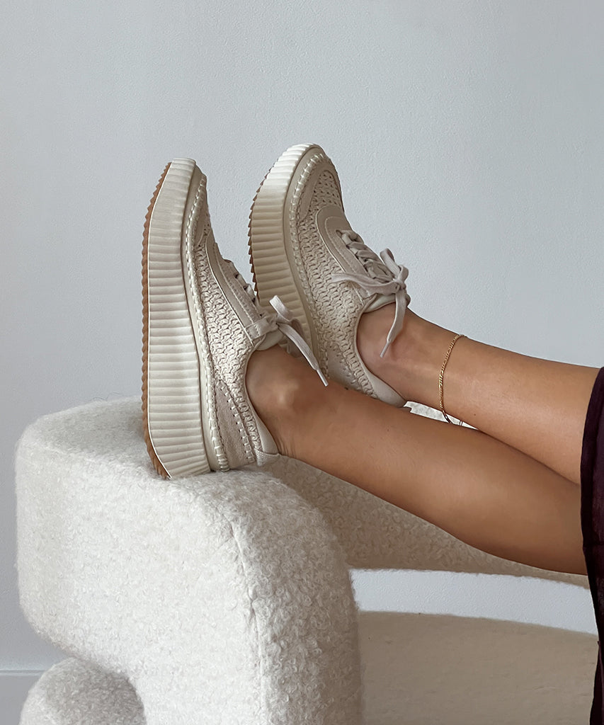 Dolce Vita "Dolen" Sneaker-Sandstone