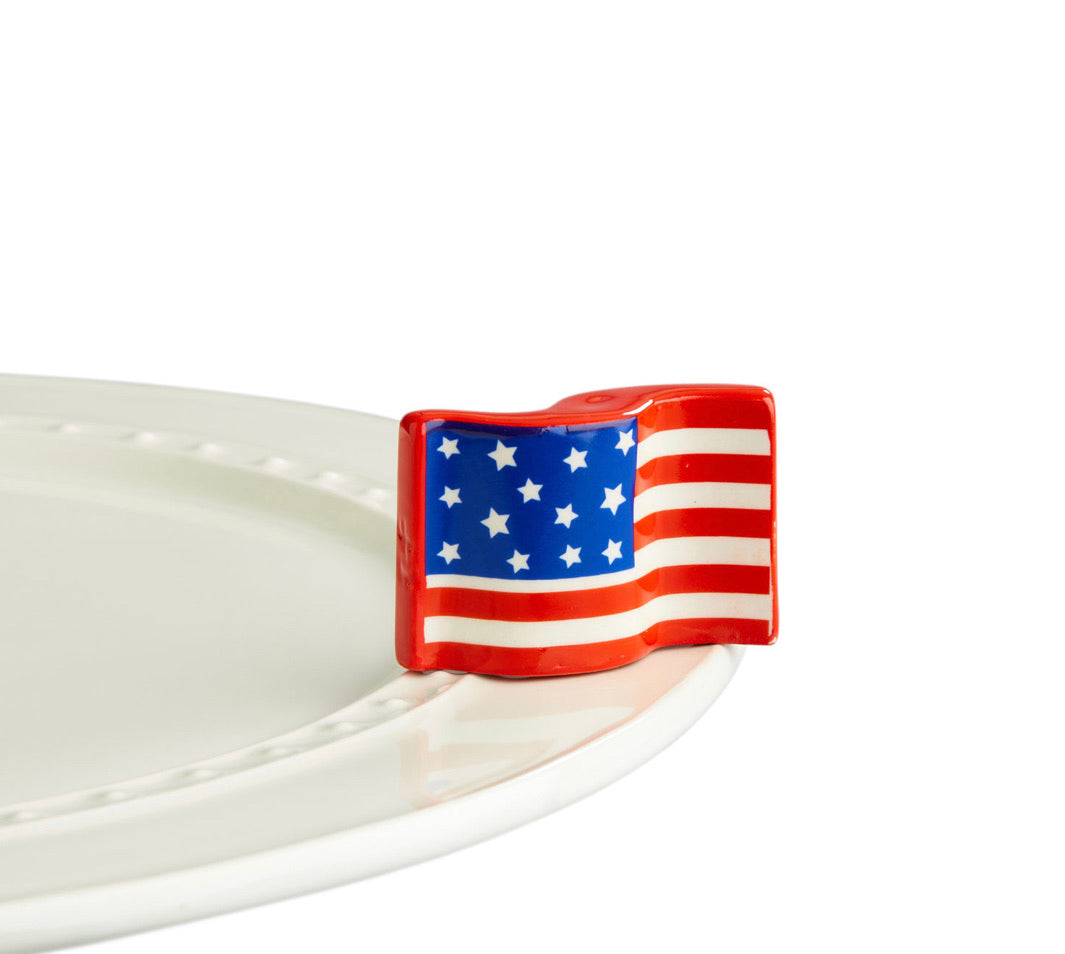 A18 Nora Fleming Stars and Stripes Forever (American Flag)