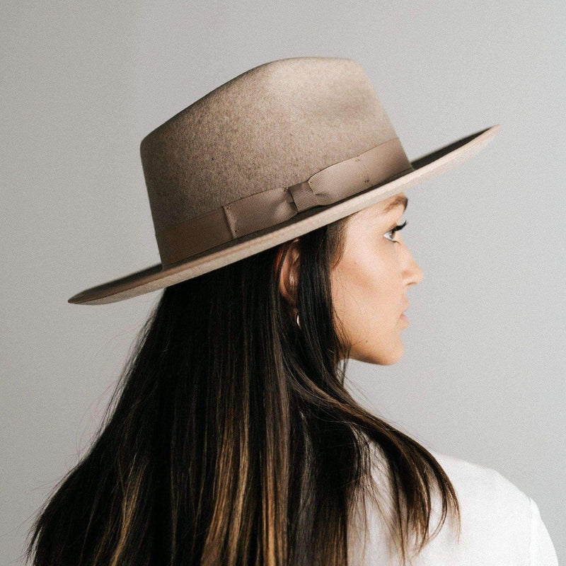 Gigi Pip 'Monroe Rancher" -Oatmeal
