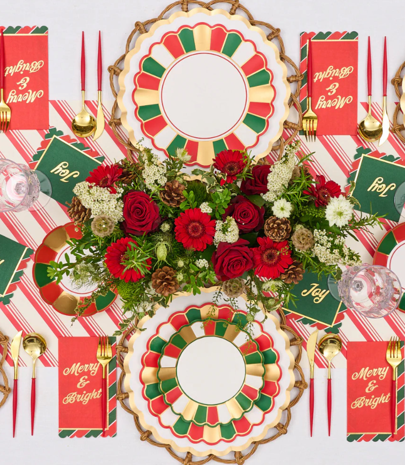 Sophistiplate “Joyful Christmas” Scalloped Appetizer/Dessert Bowl