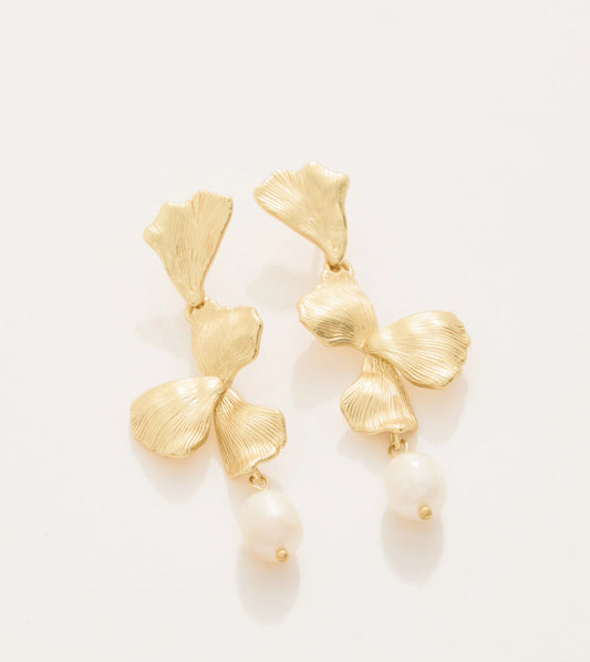 Spartina 449 Ginko Leaf Dangle Earring-Pearl