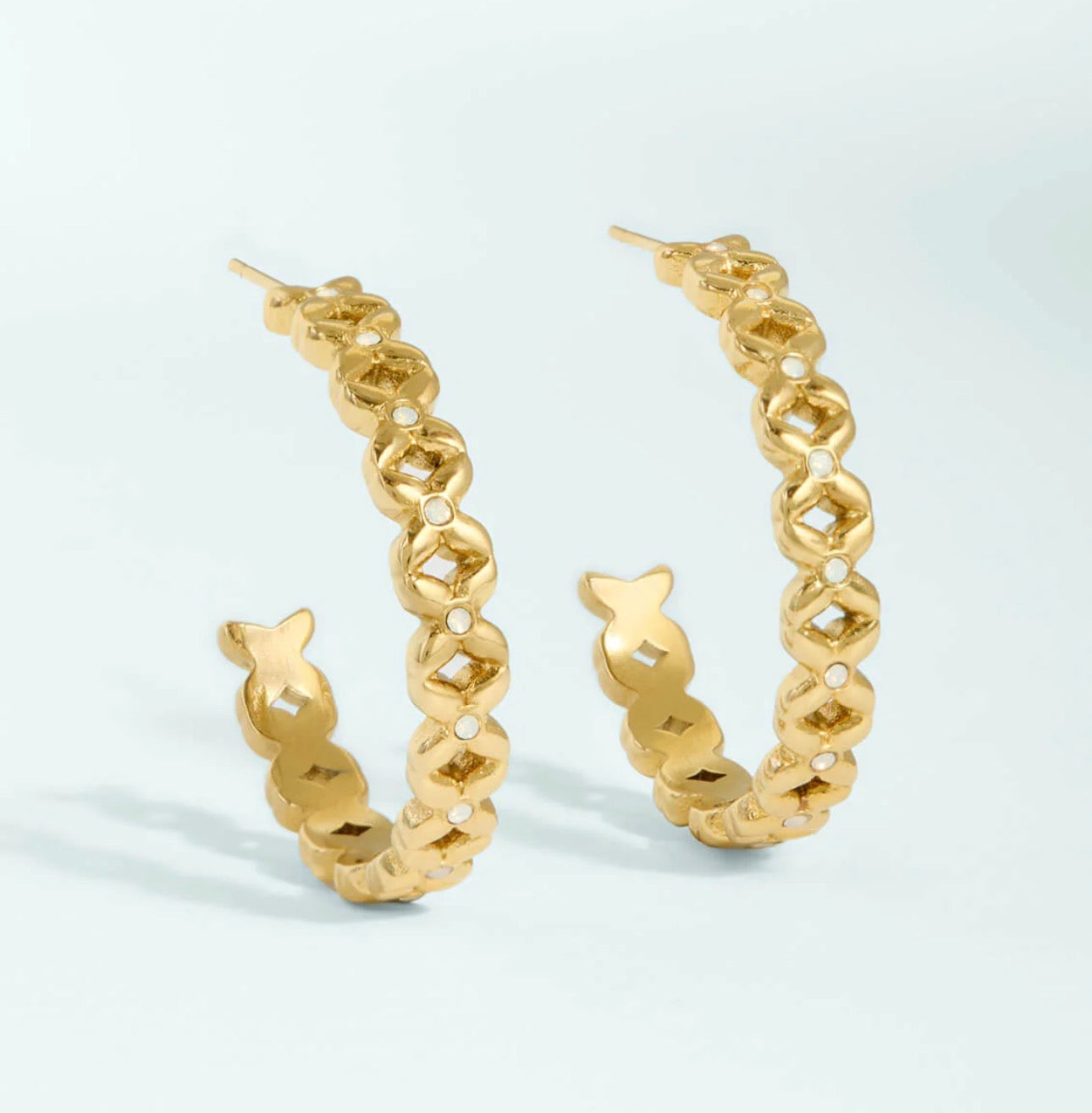 Spartina 449 SP Bridge Street Hoop Earrings 30mm-Gold/White Opal