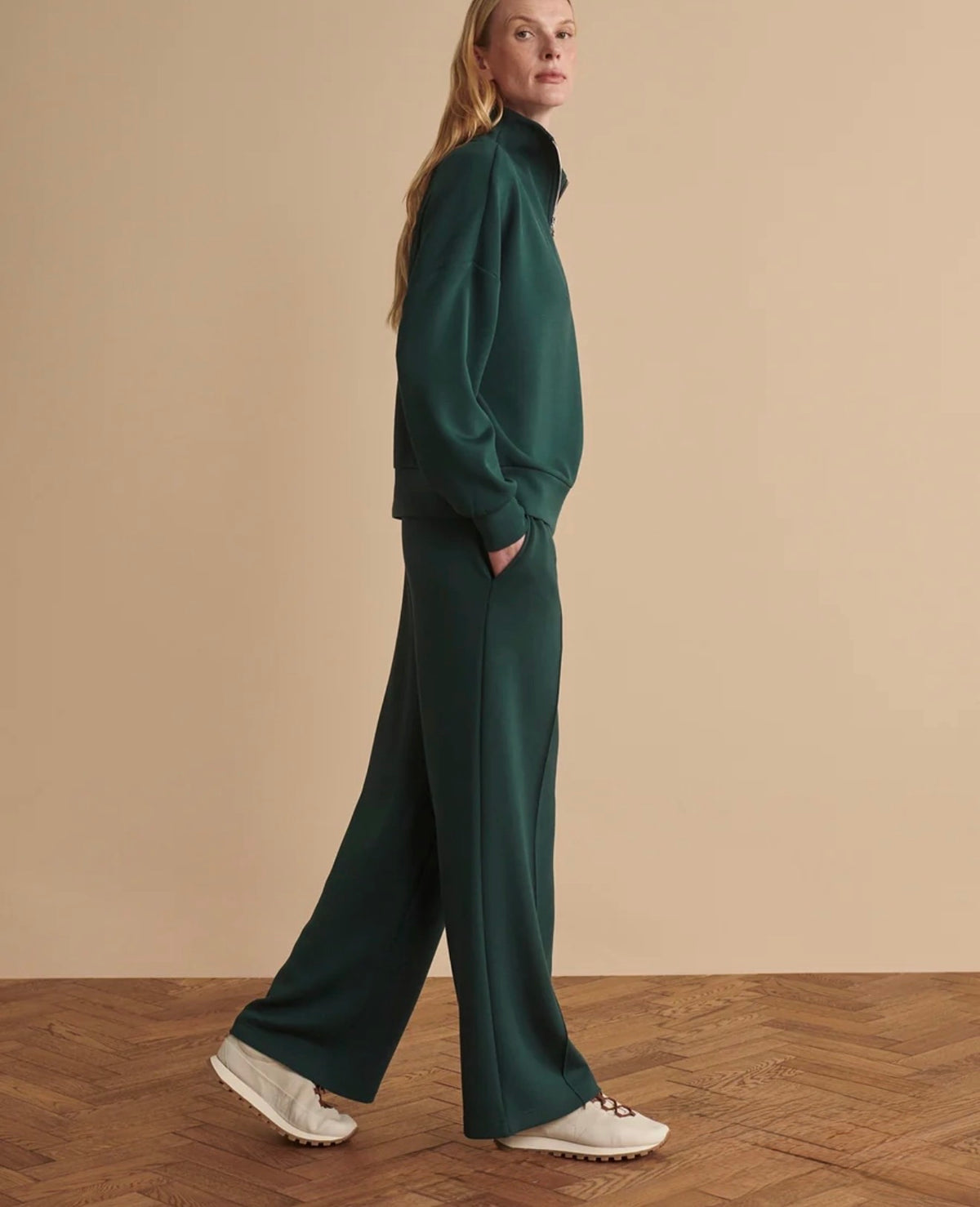 Varley “The Wide Leg” 30” Pant- Ponderosa Pine