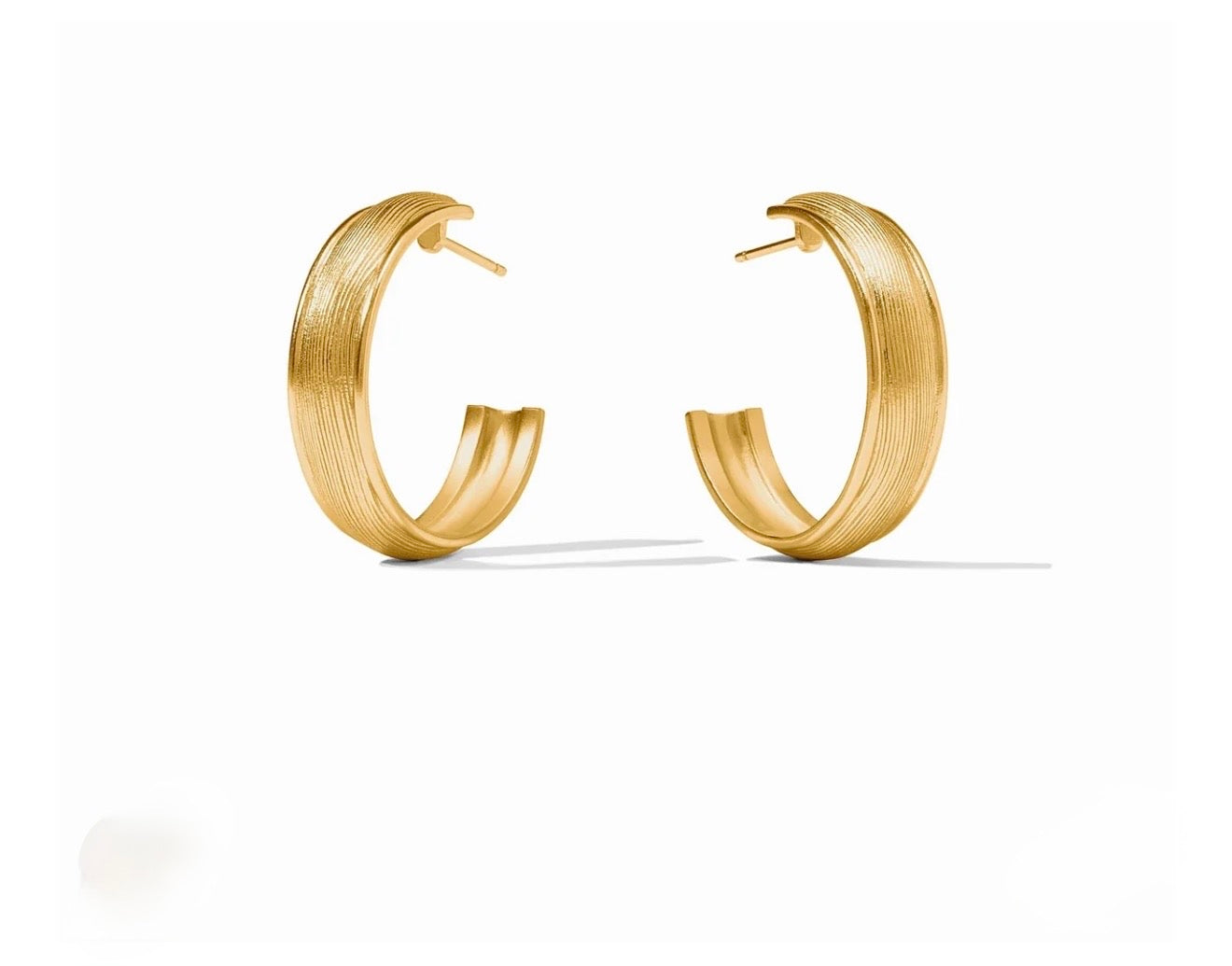 Julie Vos “Cobblestone” Hoop Earring - Gold
