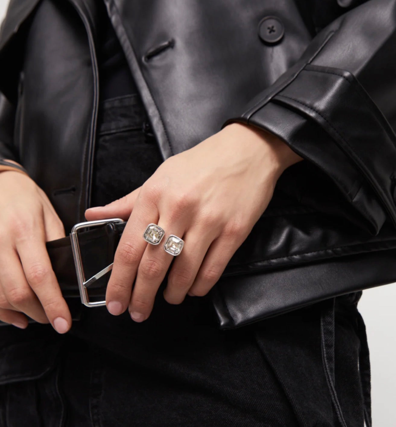 Uno de 50 "Be Without Complex" Ring-Silver/Clear
