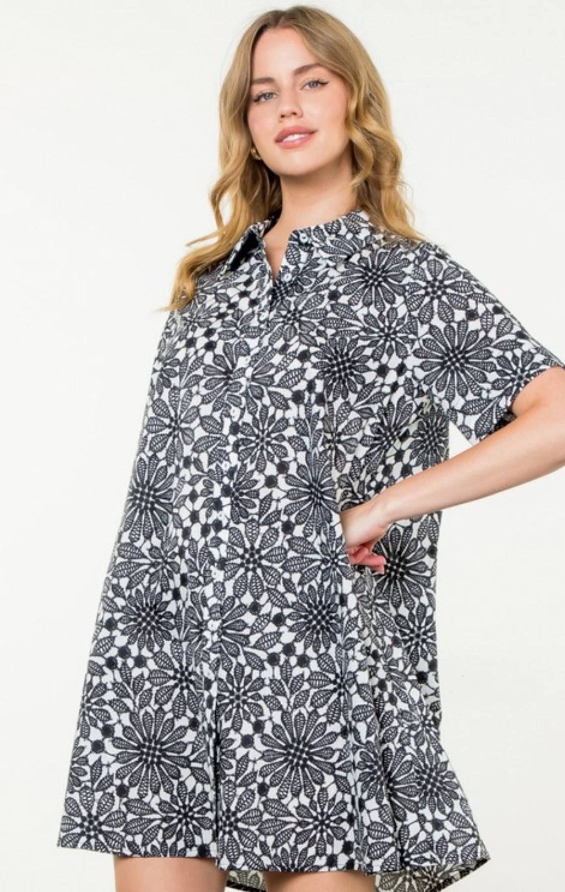 THML "Miranda" Flower Print S/S Dress- Black/White